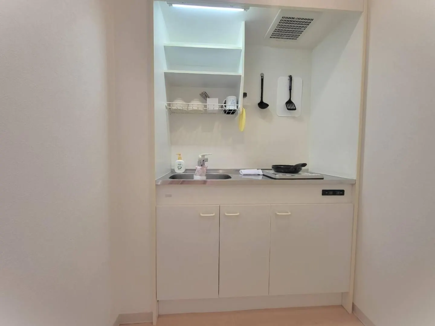 Dotonbori, Nipponbashi, Nagahoribashi Station 5Minutes On Foot Double Bed Se3 Apartment Osaka 0*,  Japan